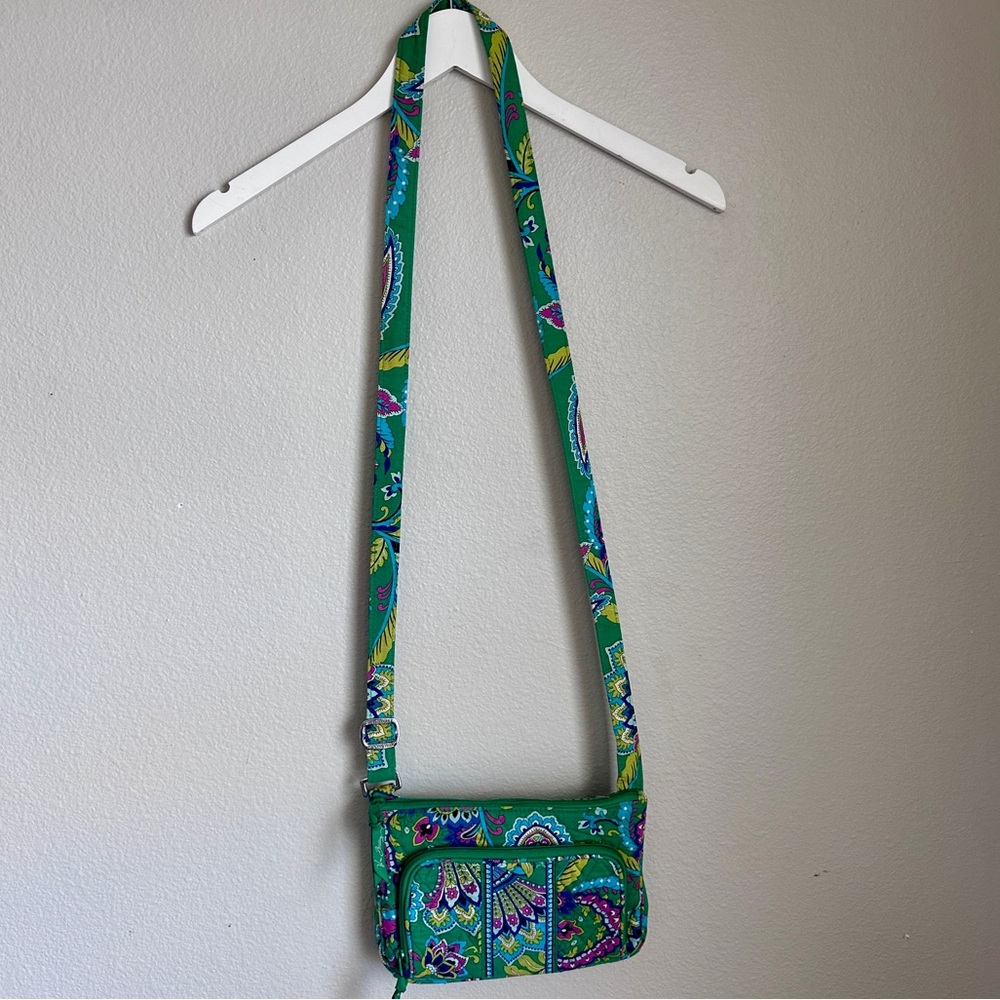 Vera Bradley Hipster Crossbody Handbag Emerald Paisley Retired Built-In Wallet